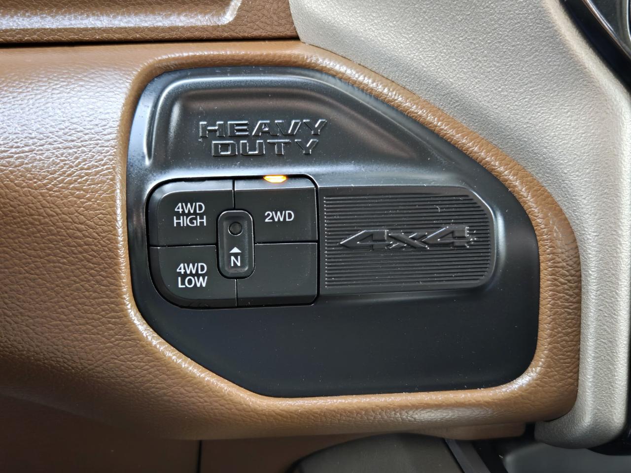 RAM 3500 Laramie Crew Cab 4WD 2021