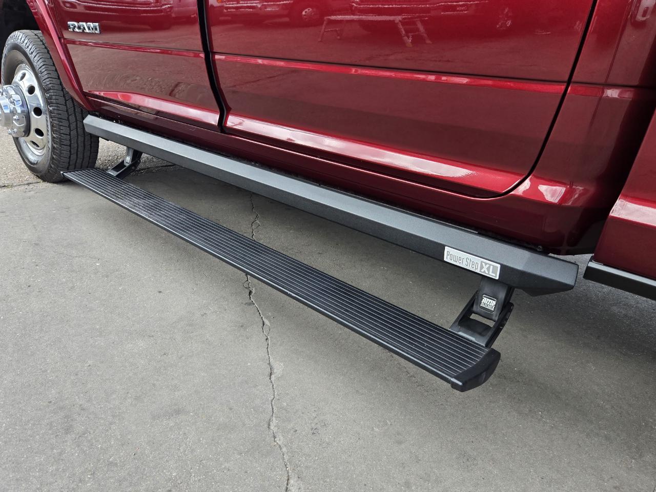 RAM 3500 Laramie Crew Cab 4WD 2021