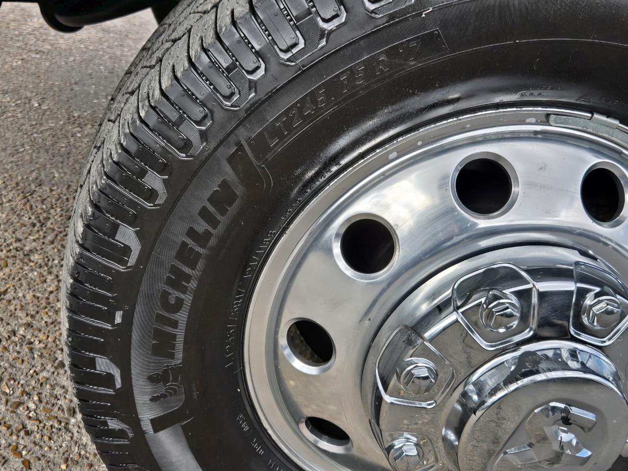 RAM 3500 Laramie Crew Cab 4WD 2021