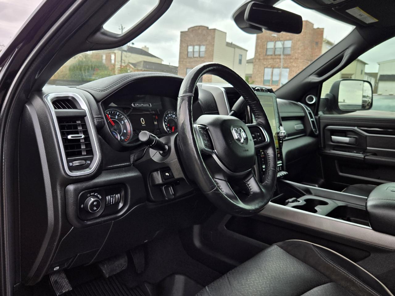 RAM 2500 Laramie Crew Cab 4WD 2020