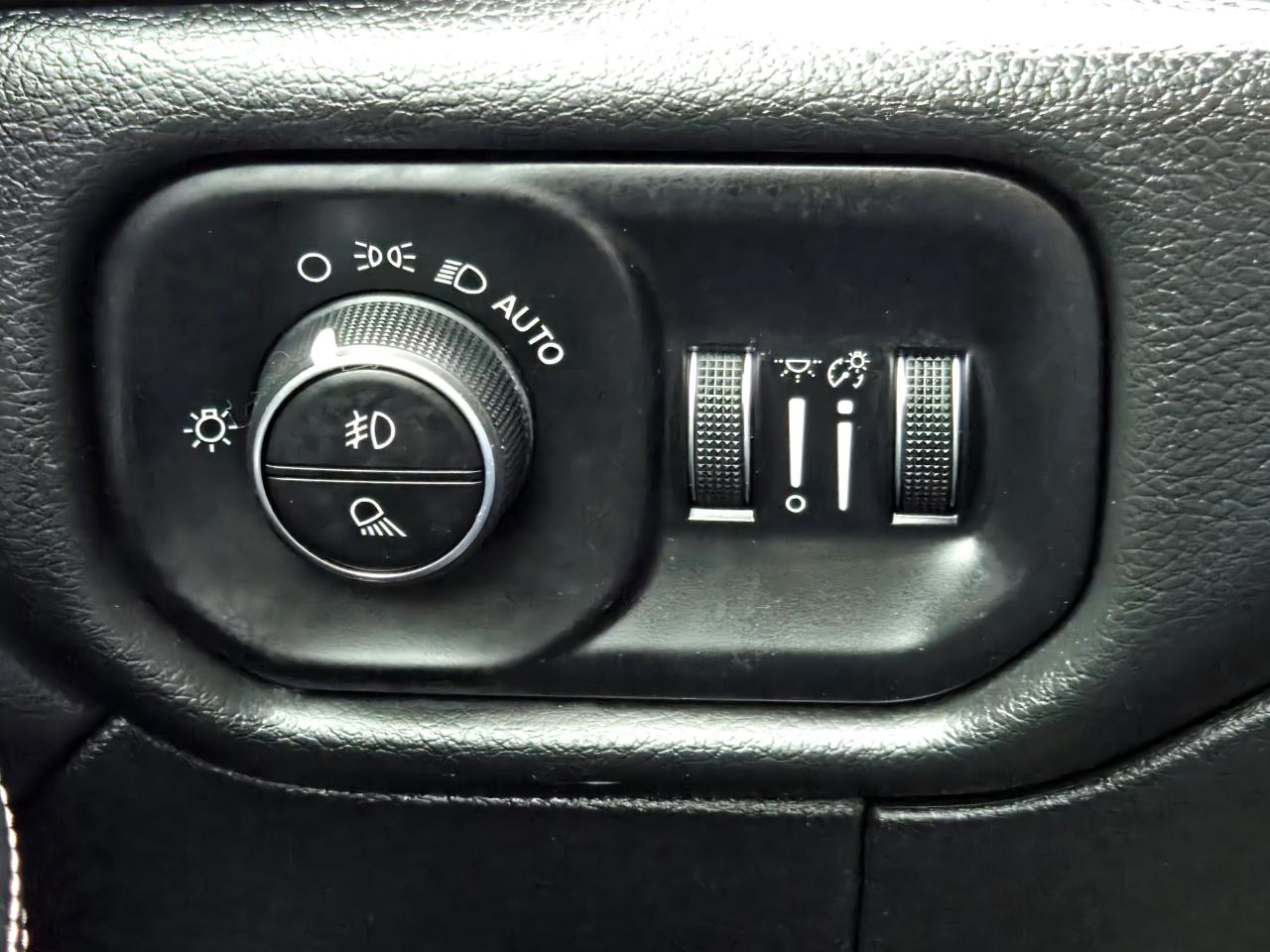 RAM 2500 Laramie Crew Cab 4WD 2020