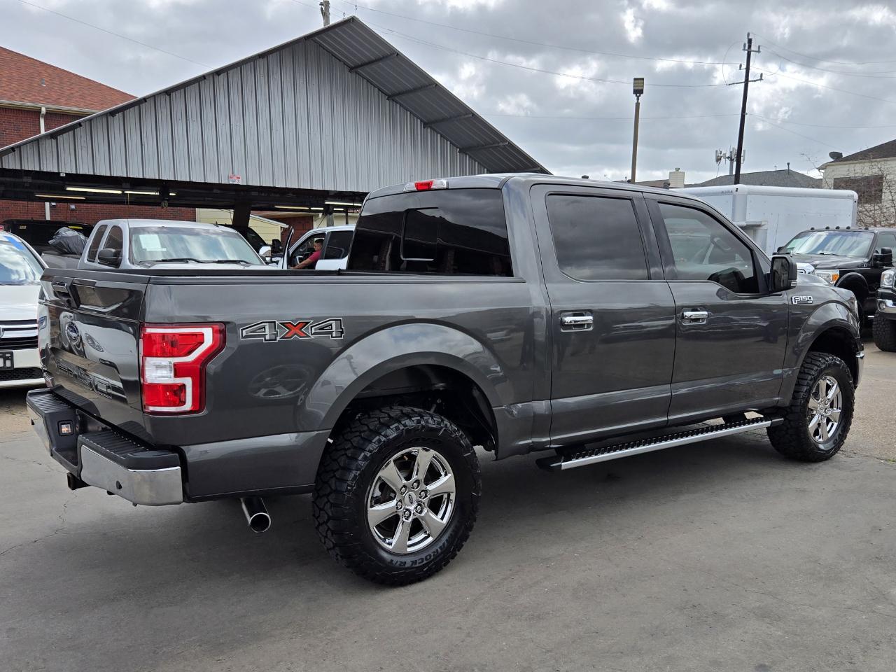 Ford F-150 XLT SuperCrew 4WD 2019