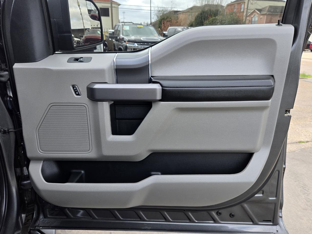 Ford F-150 XLT SuperCrew 4WD 2019