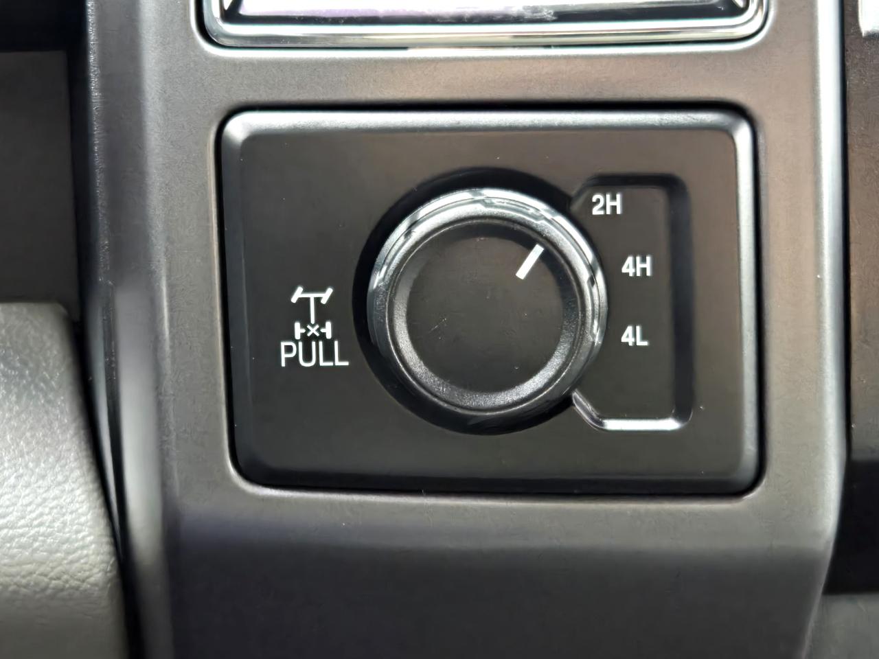 Ford F-150 XLT SuperCrew 4WD 2019