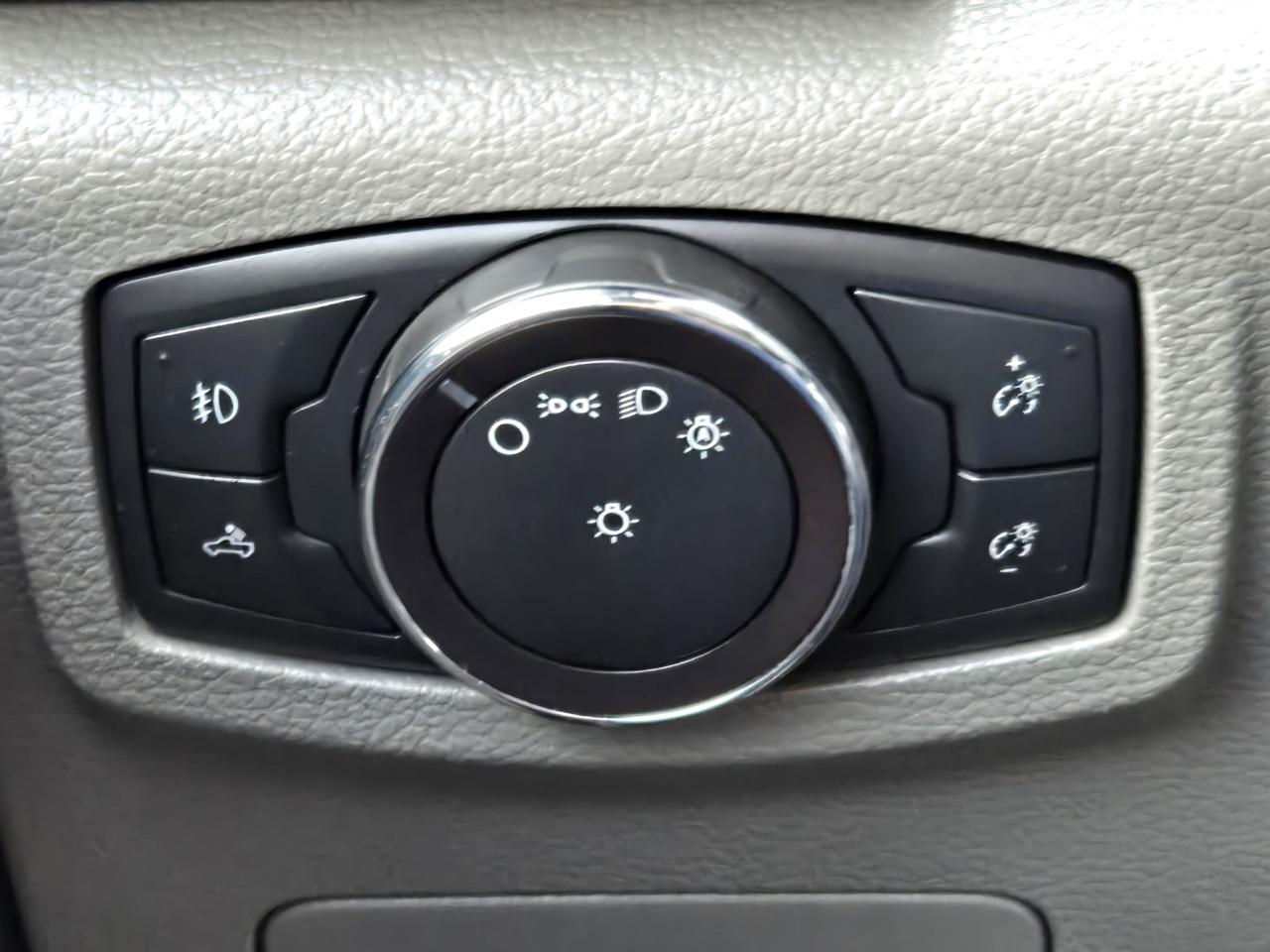 Ford F-150 XLT SuperCrew 4WD 2019