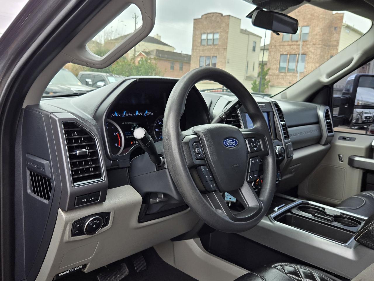 Ford Super Duty F-350 DRW  2022