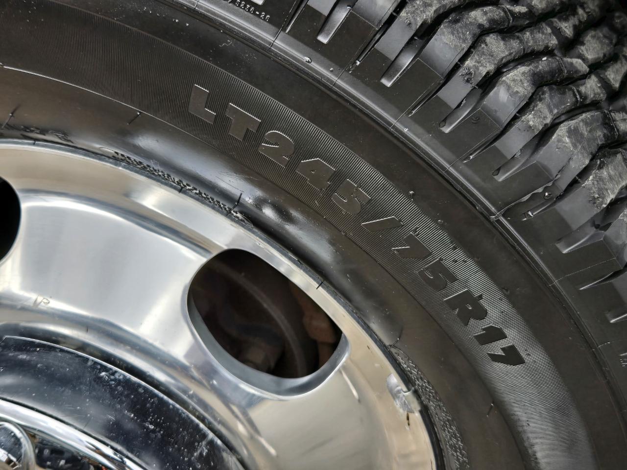 Ford Super Duty F-350 DRW  2022