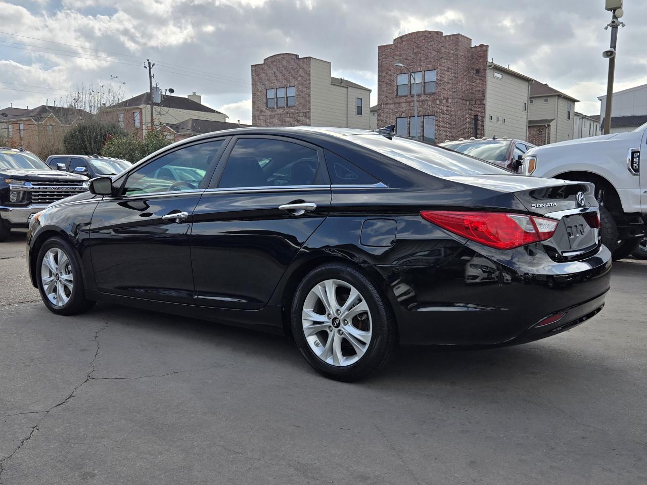 Hyundai Sonata  2012
