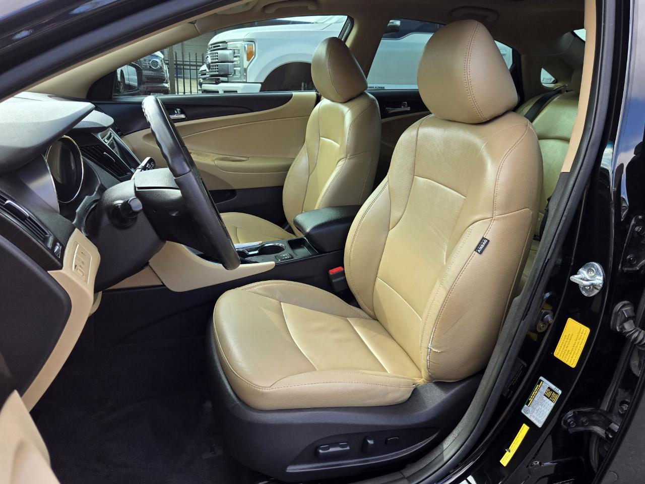 Hyundai Sonata  2012