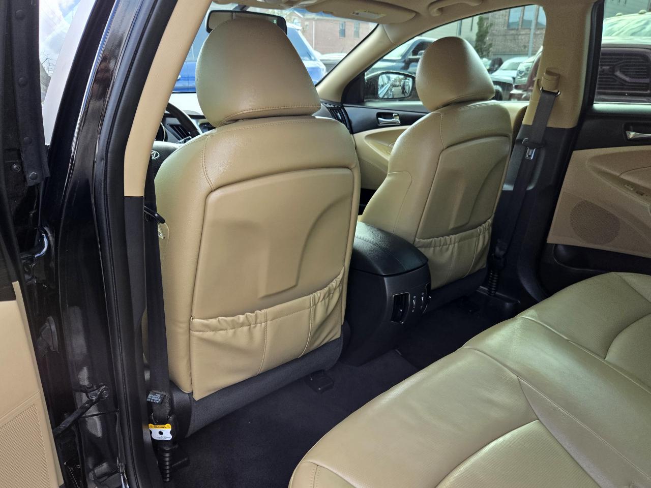 Hyundai Sonata  2012