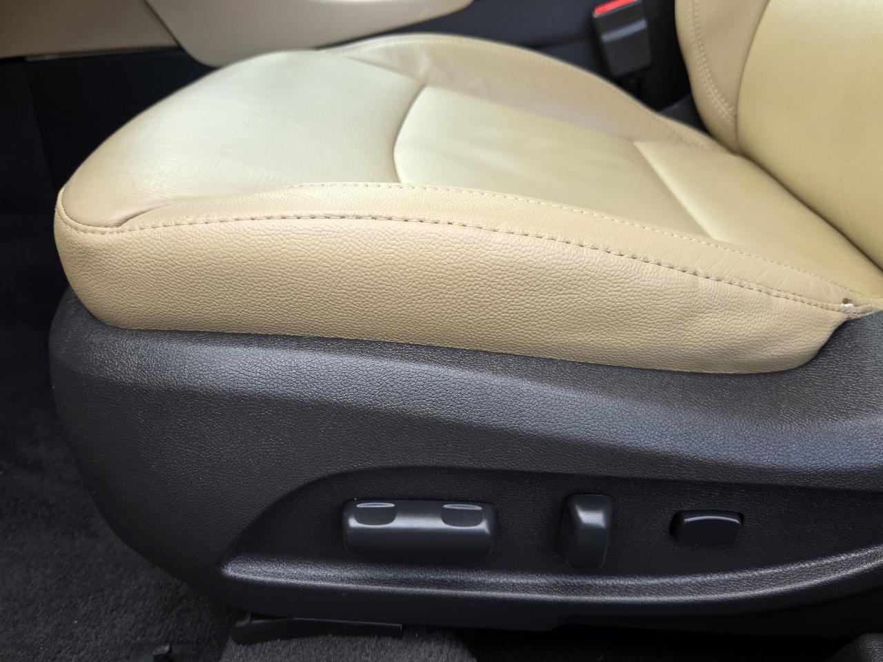 Hyundai Sonata  2012