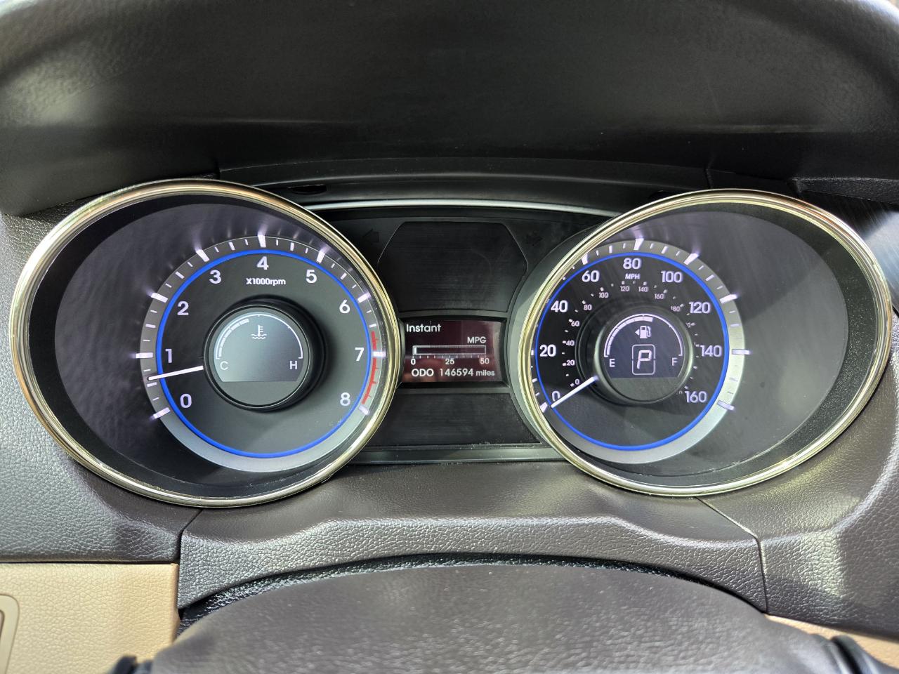 Hyundai Sonata  2012