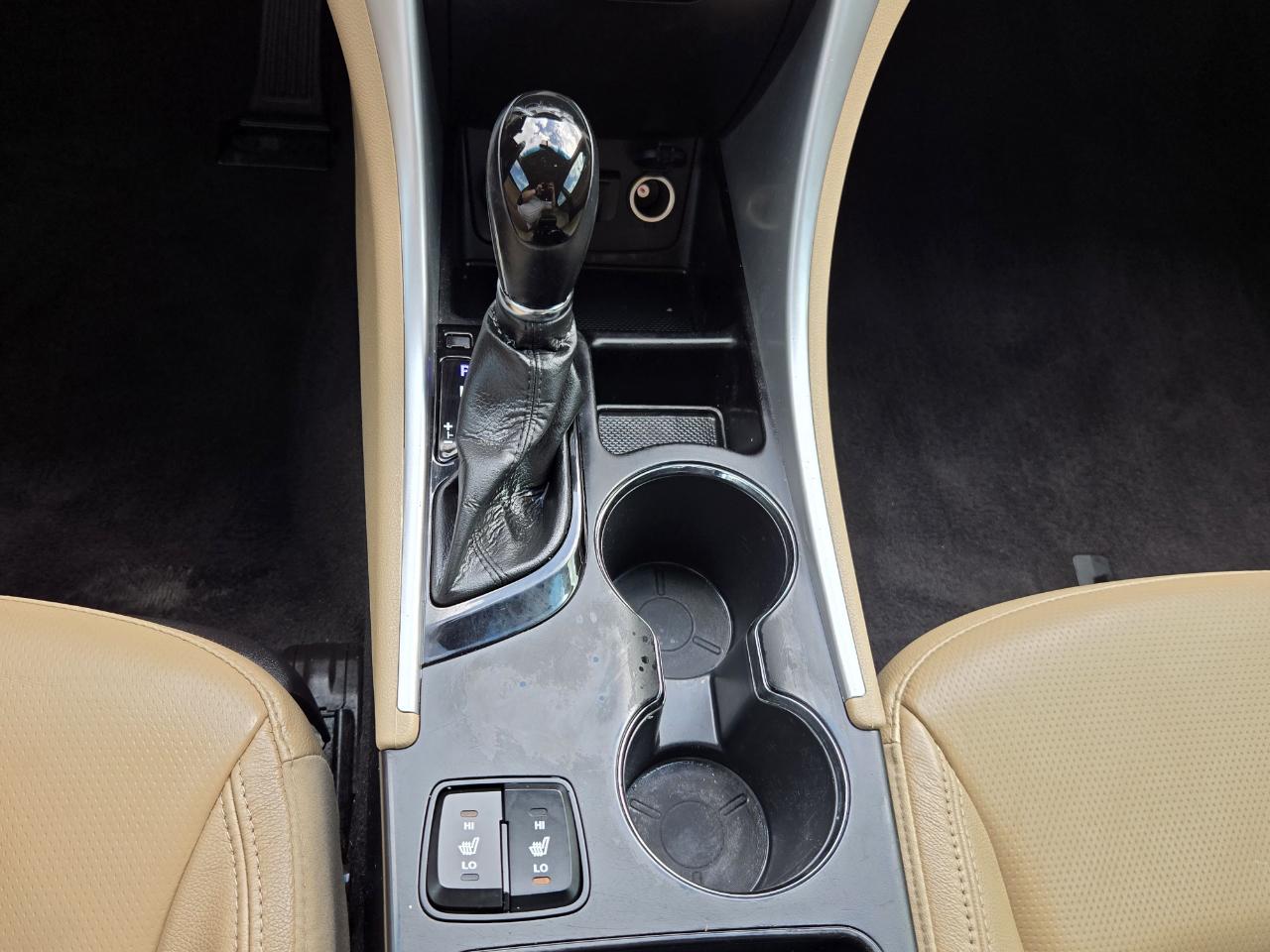 Hyundai Sonata  2012