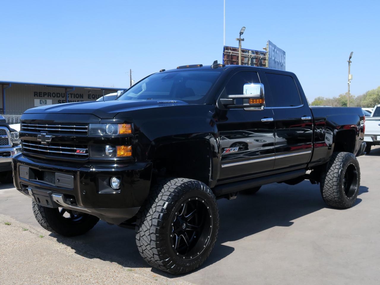 Chevrolet Silverado 2500HD Built After Aug 14  2015