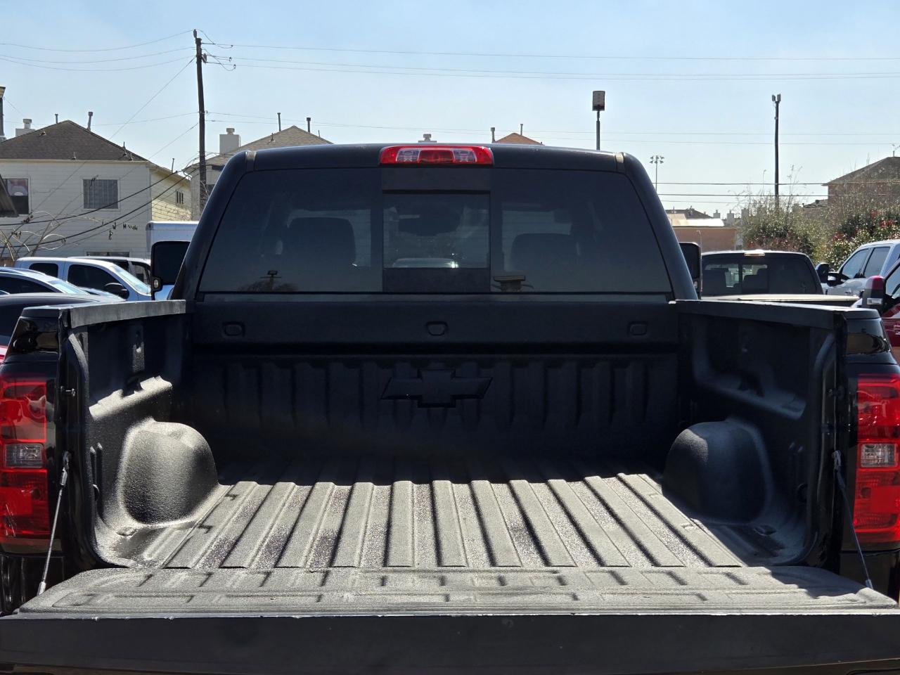 Chevrolet Silverado 2500HD Built After Aug 14  2015