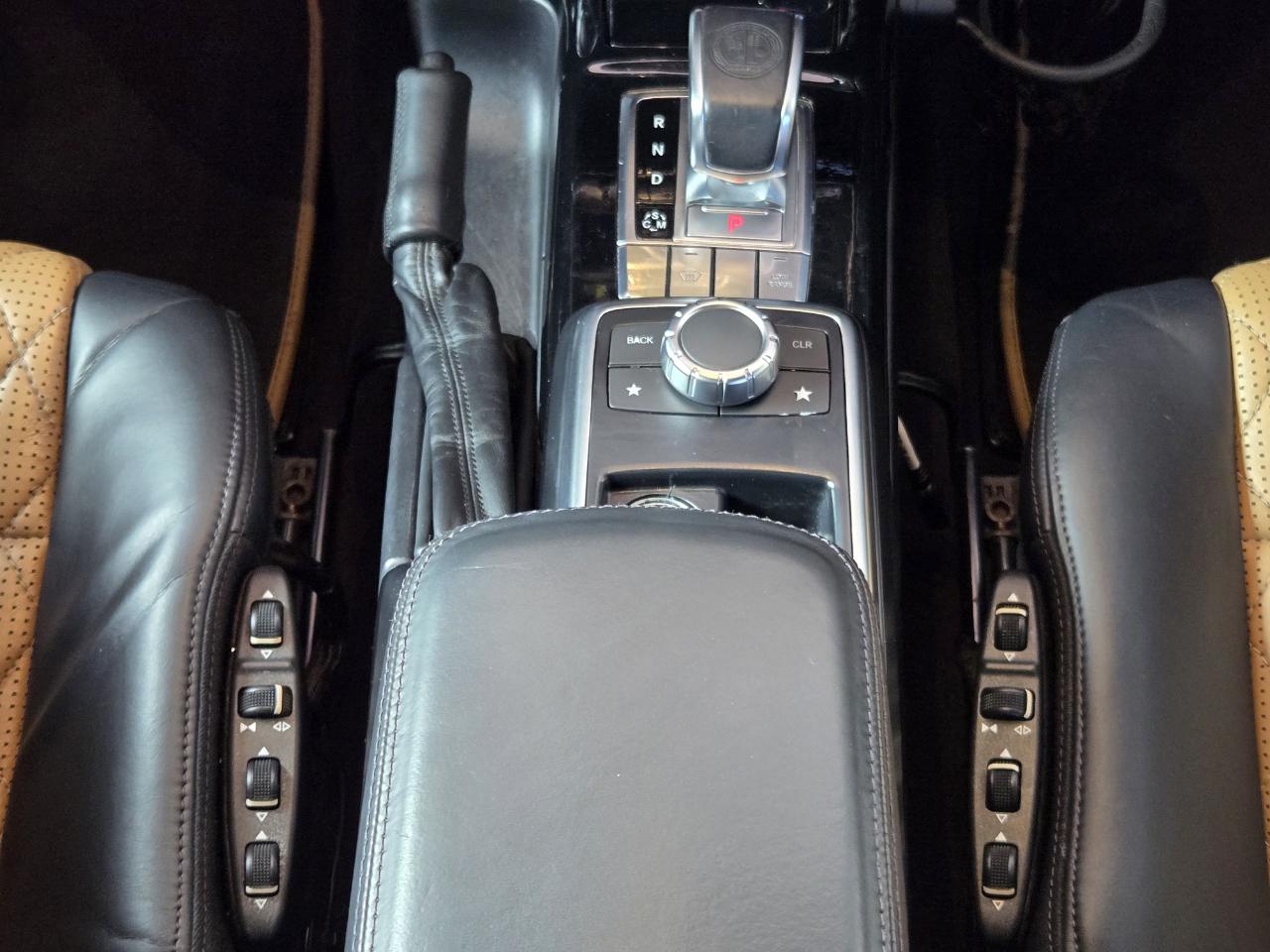 Mercedes-Benz G-Class  2013