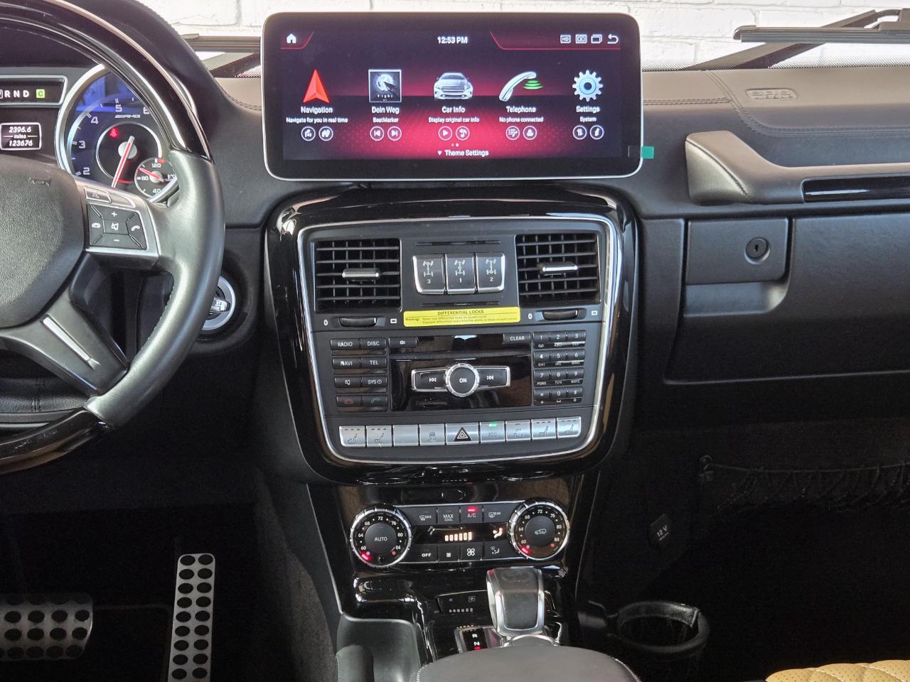 Mercedes-Benz G-Class  2013