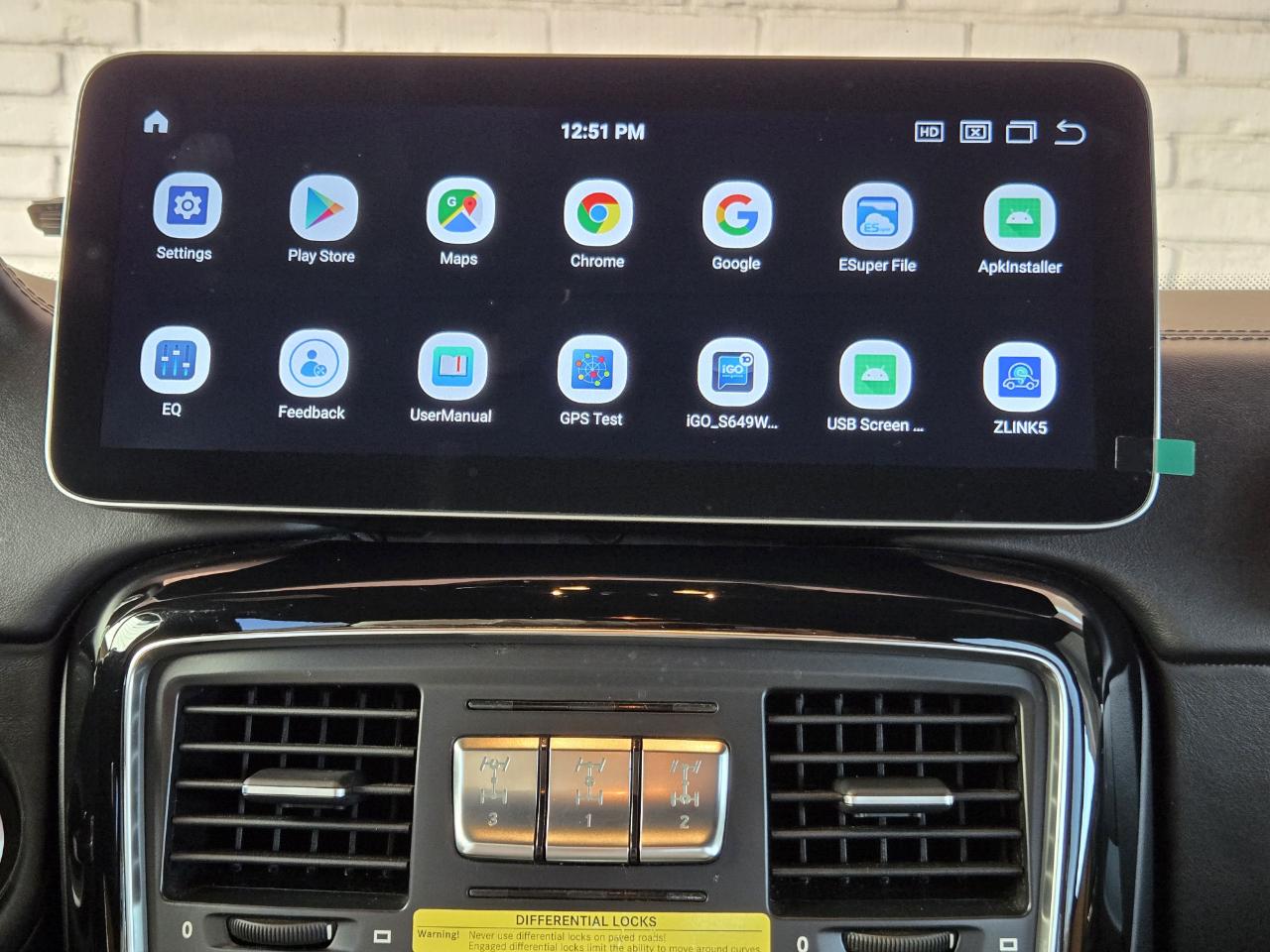 Mercedes-Benz G-Class  2013