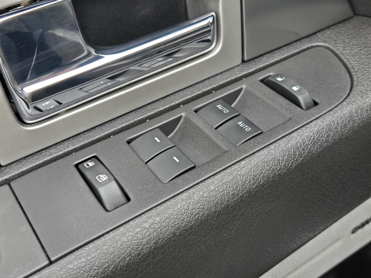 Ford F-150 FX4 SuperCrew 4WD 2014