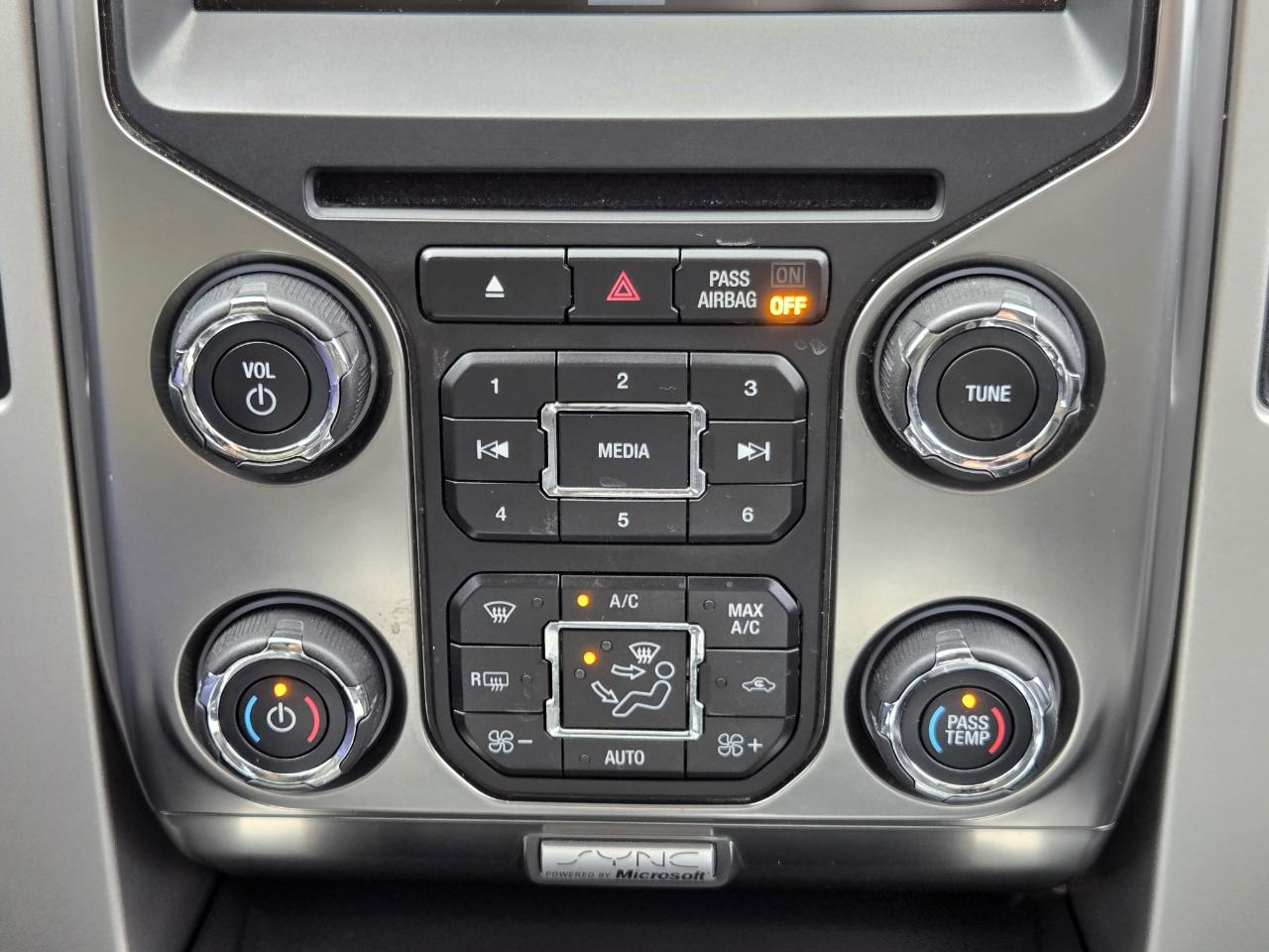 Ford F-150 FX4 SuperCrew 4WD 2014