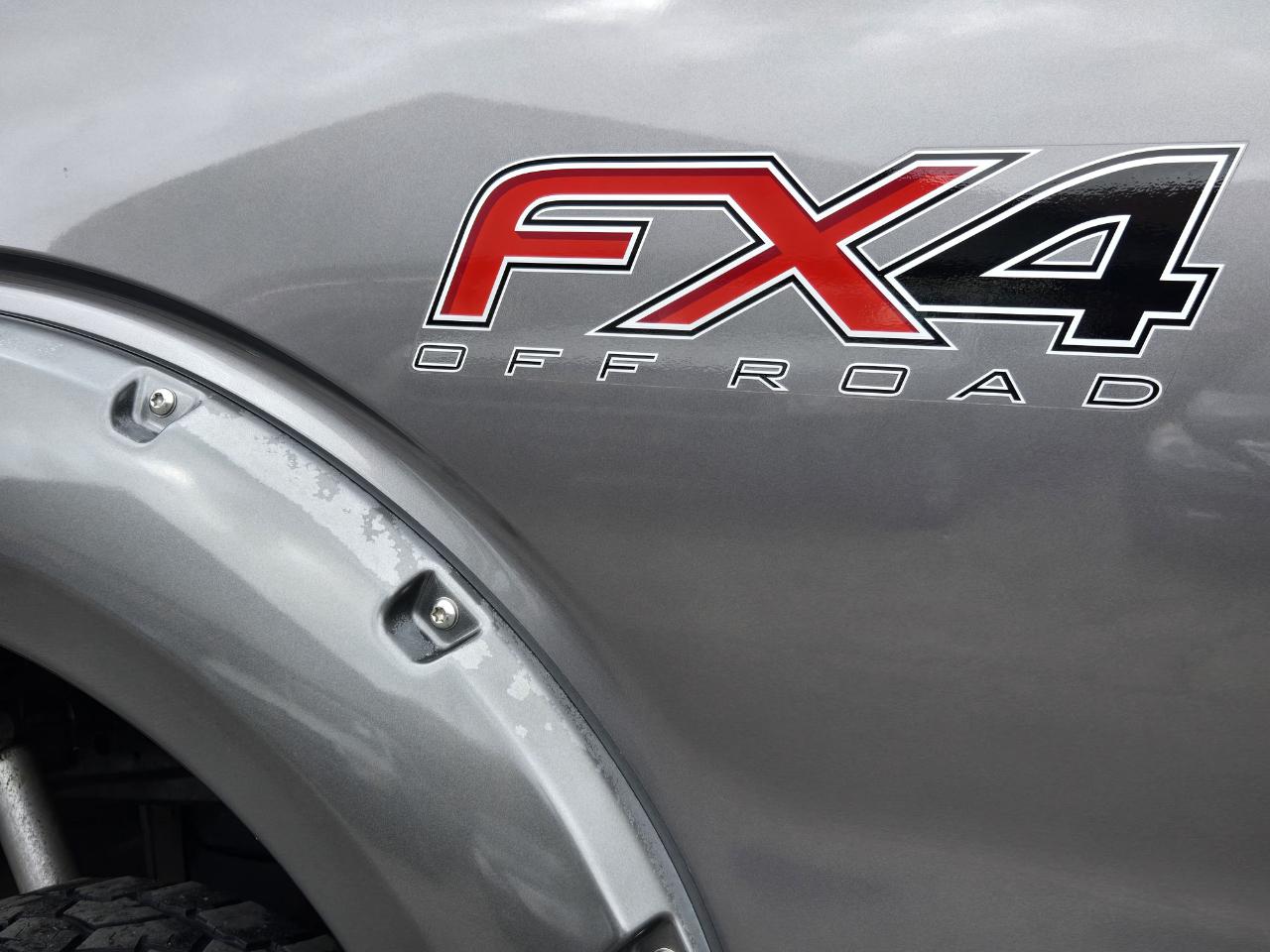 Ford F-150 FX4 SuperCrew 4WD 2014