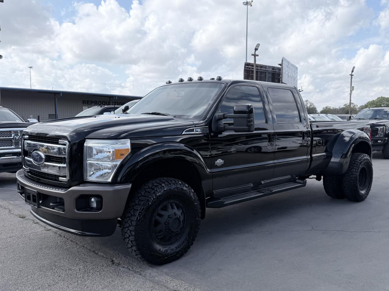 Ford Super Duty F-350 DRW  2016