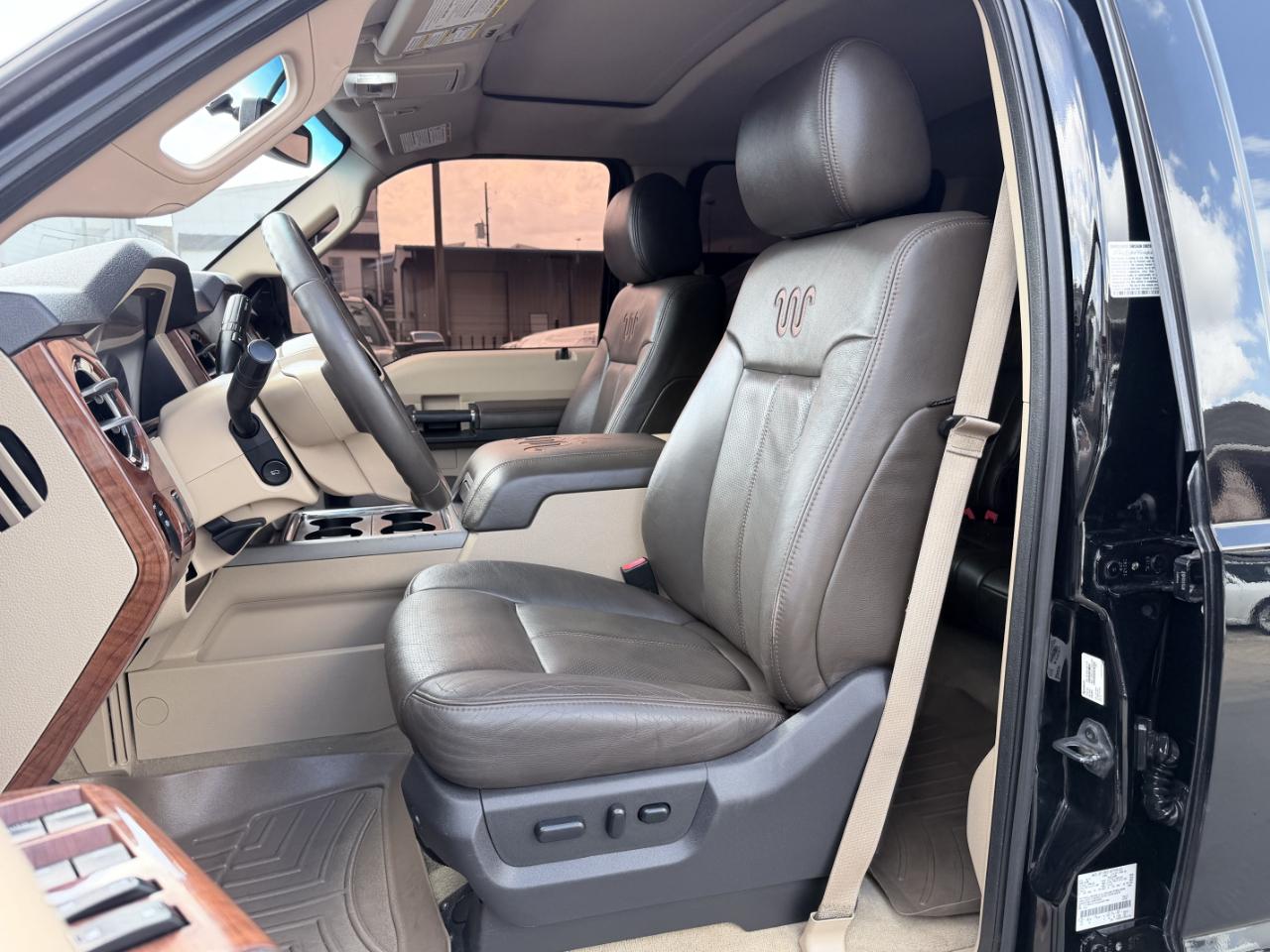 Ford Super Duty F-350 DRW  2016