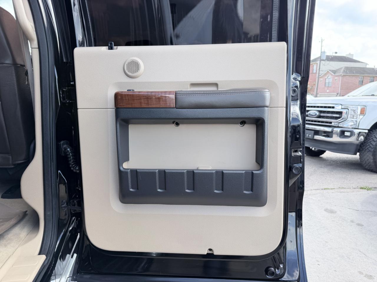 Ford Super Duty F-350 DRW  2016