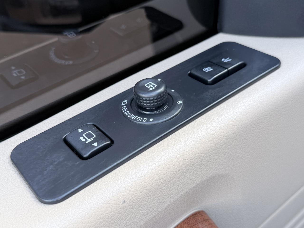 Ford Super Duty F-350 DRW  2016