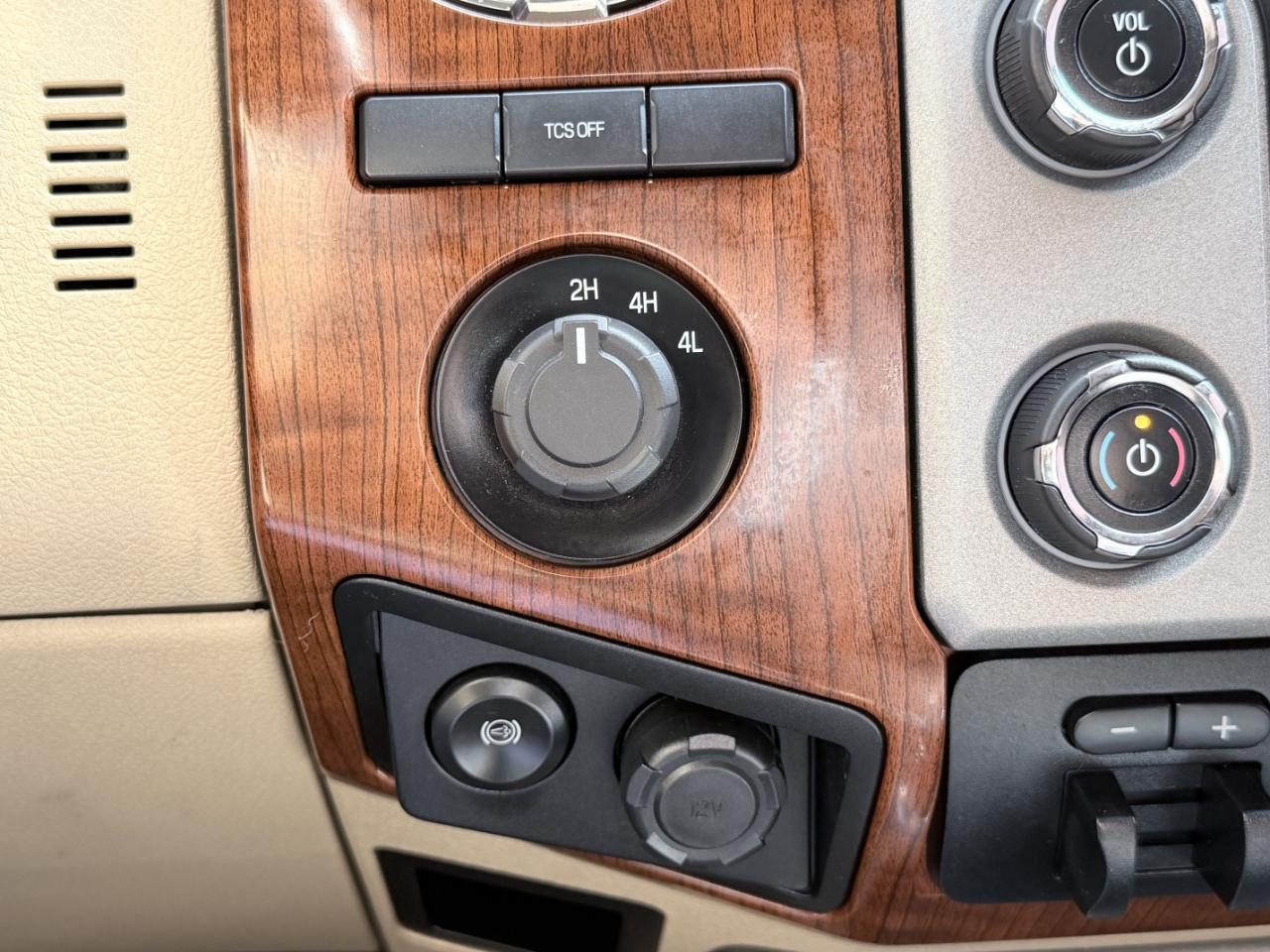 Ford Super Duty F-350 DRW  2016