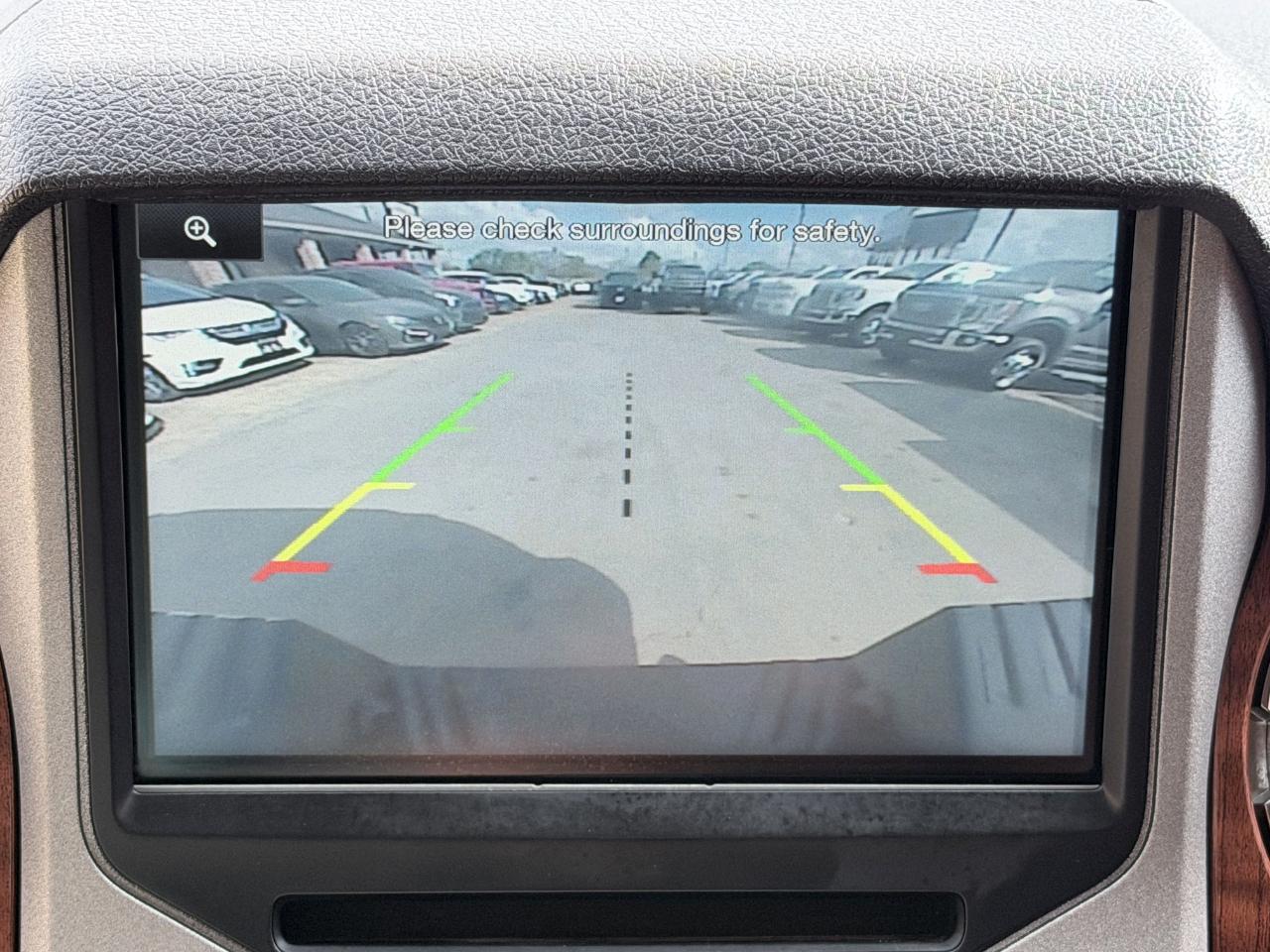 Ford Super Duty F-350 DRW  2016