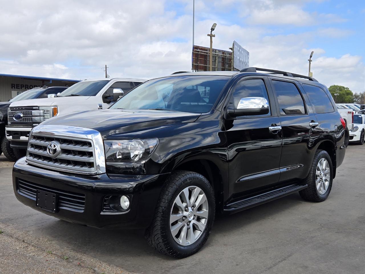 Toyota Sequoia  2016
