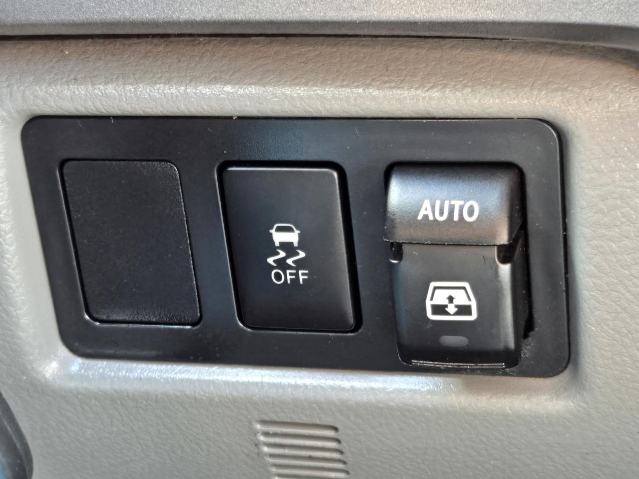 Toyota Sequoia  2016