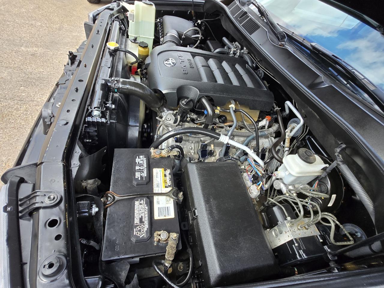 Toyota Sequoia  2016