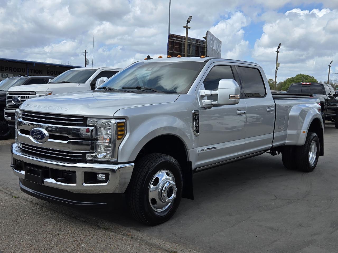 Ford Super Duty F-350 DRW  2019