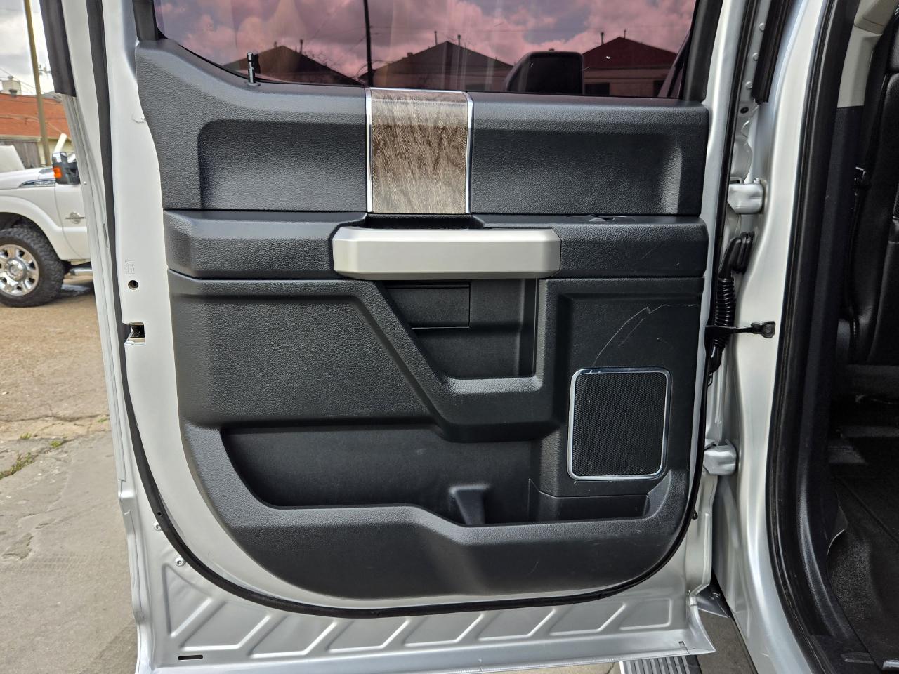 Ford Super Duty F-350 DRW  2019