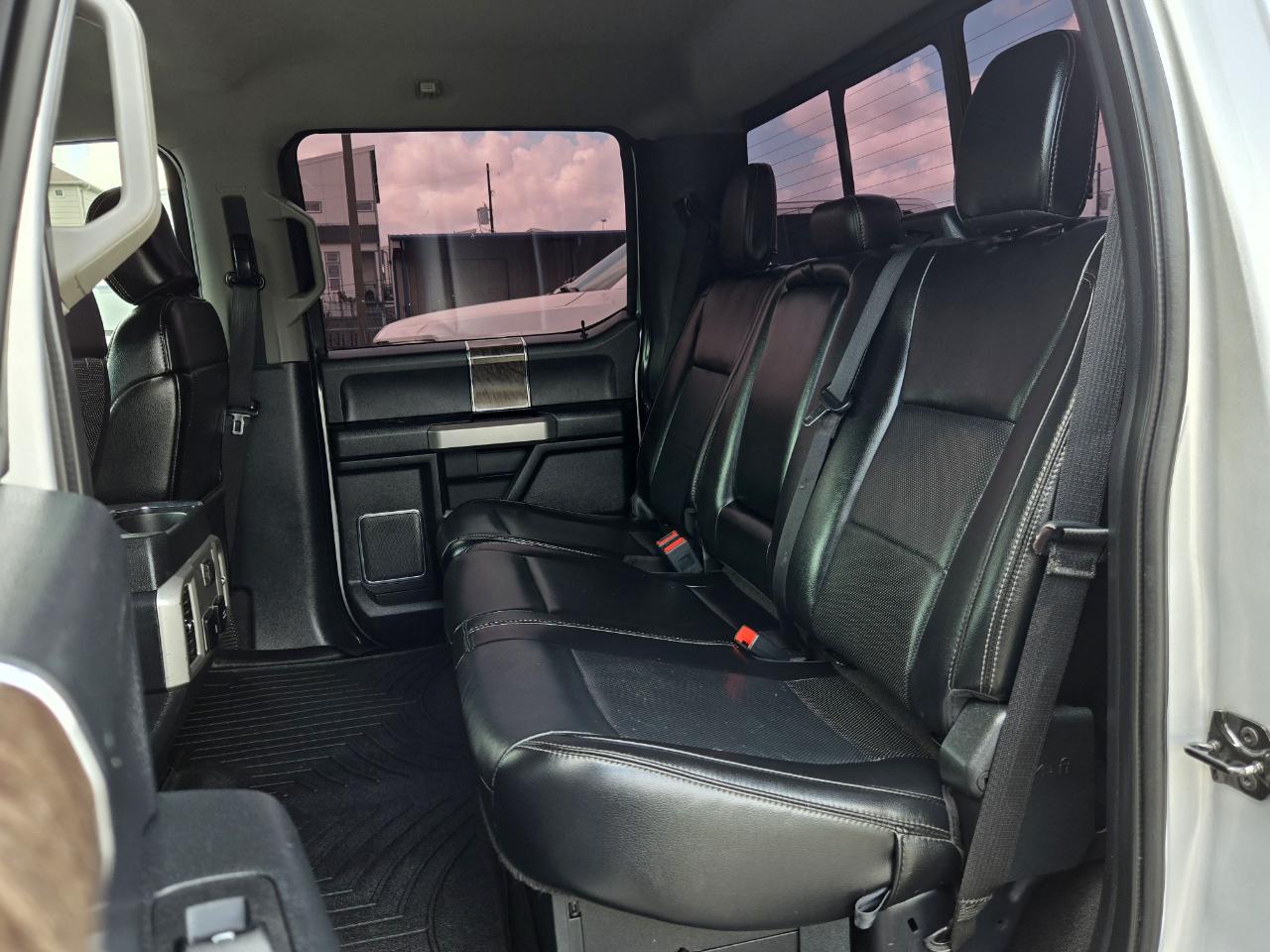 Ford Super Duty F-350 DRW  2019