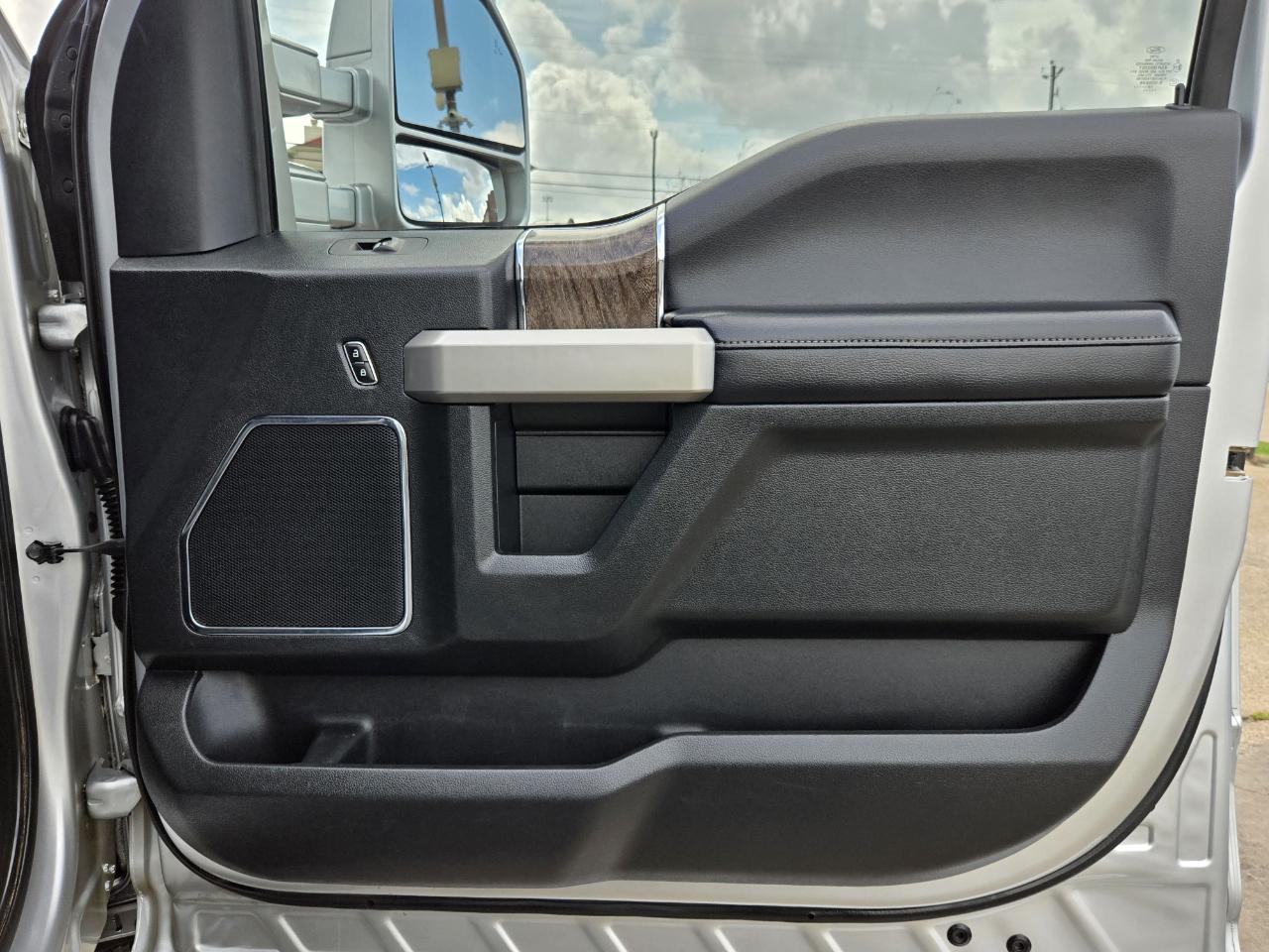 Ford Super Duty F-350 DRW  2019