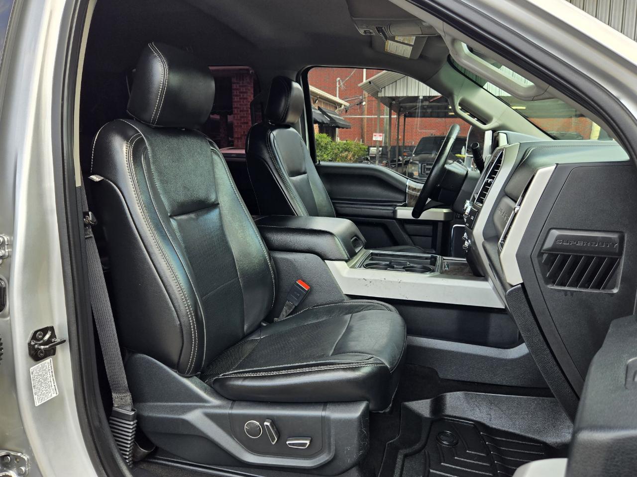 Ford Super Duty F-350 DRW  2019