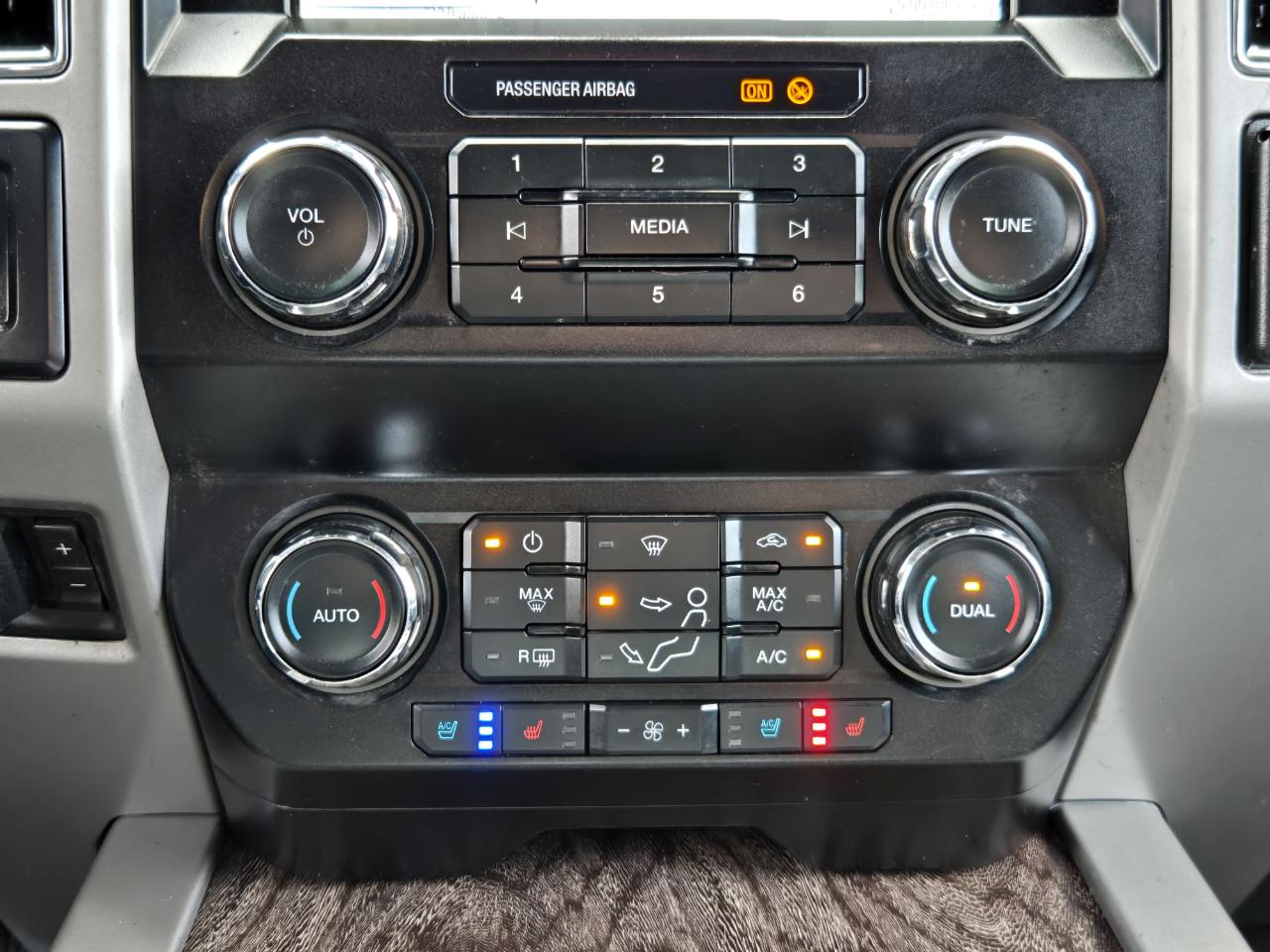 Ford Super Duty F-350 DRW  2019