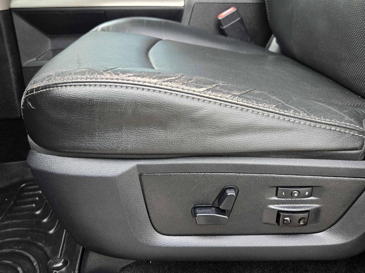 RAM 3500 Laramie Crew Cab 4WD 2015