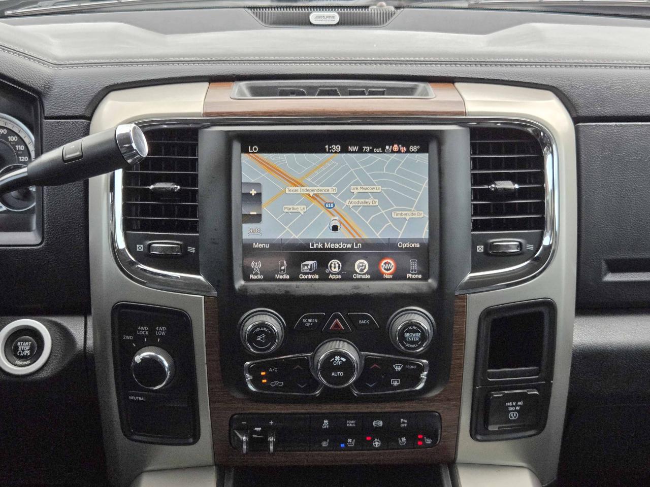 RAM 3500 Laramie Crew Cab 4WD 2015