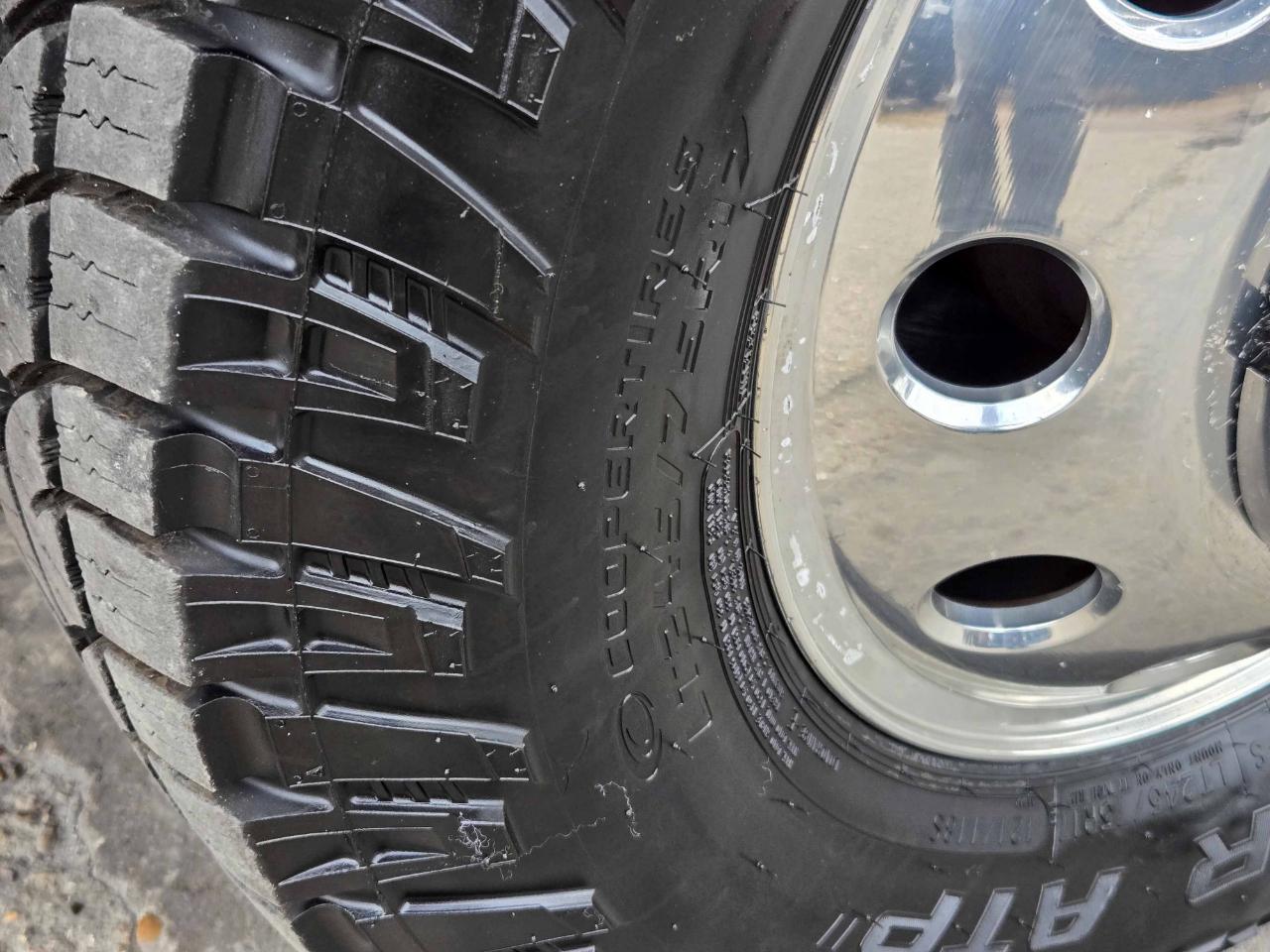 RAM 3500 Laramie Crew Cab 4WD 2015