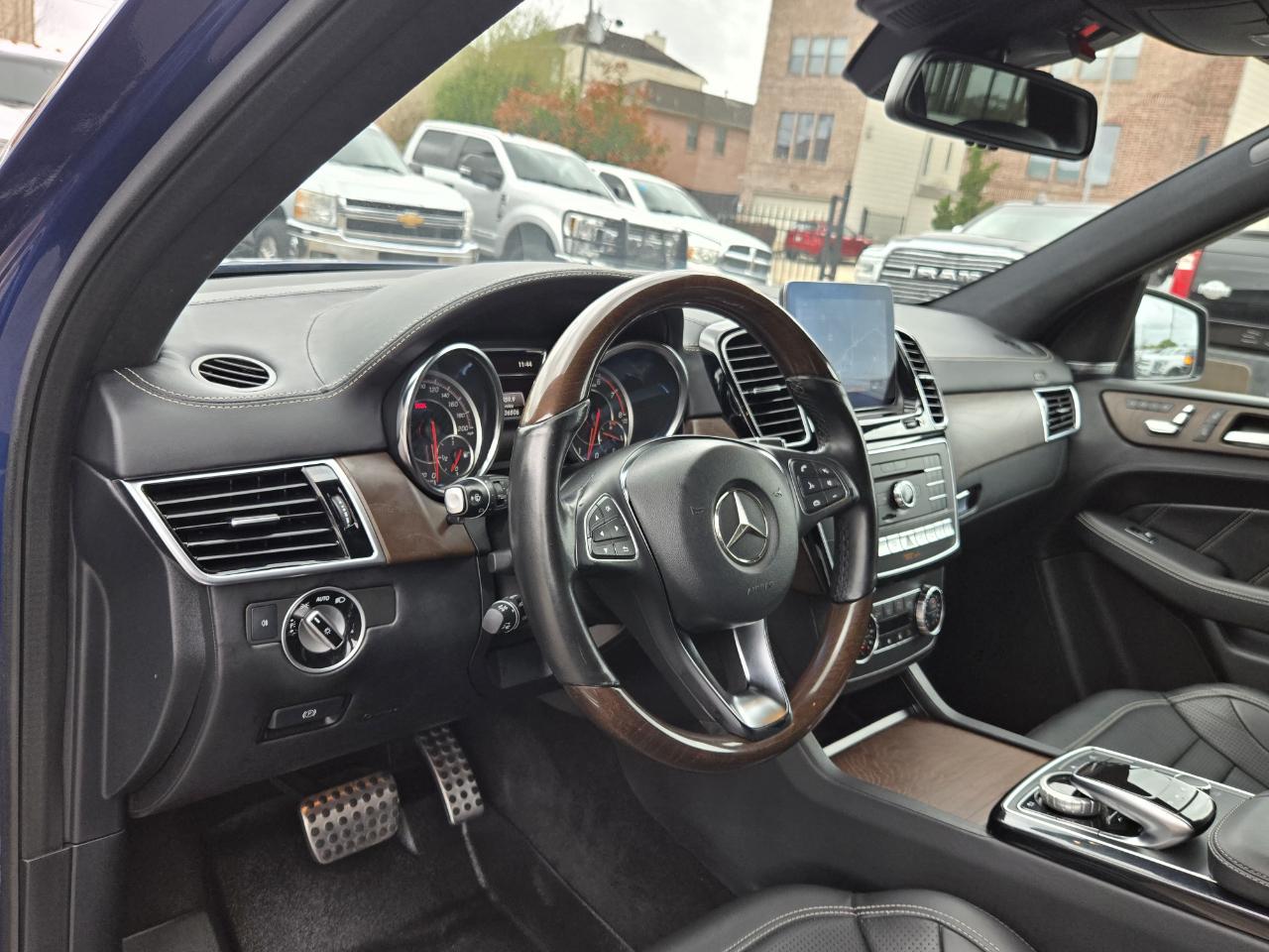 Mercedes-Benz GLE  2018