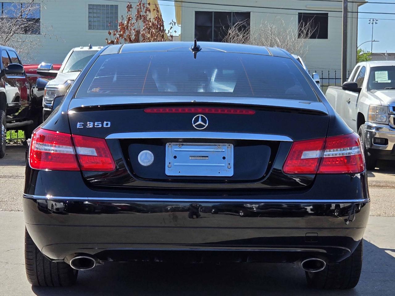 Mercedes-Benz E-Class  2011