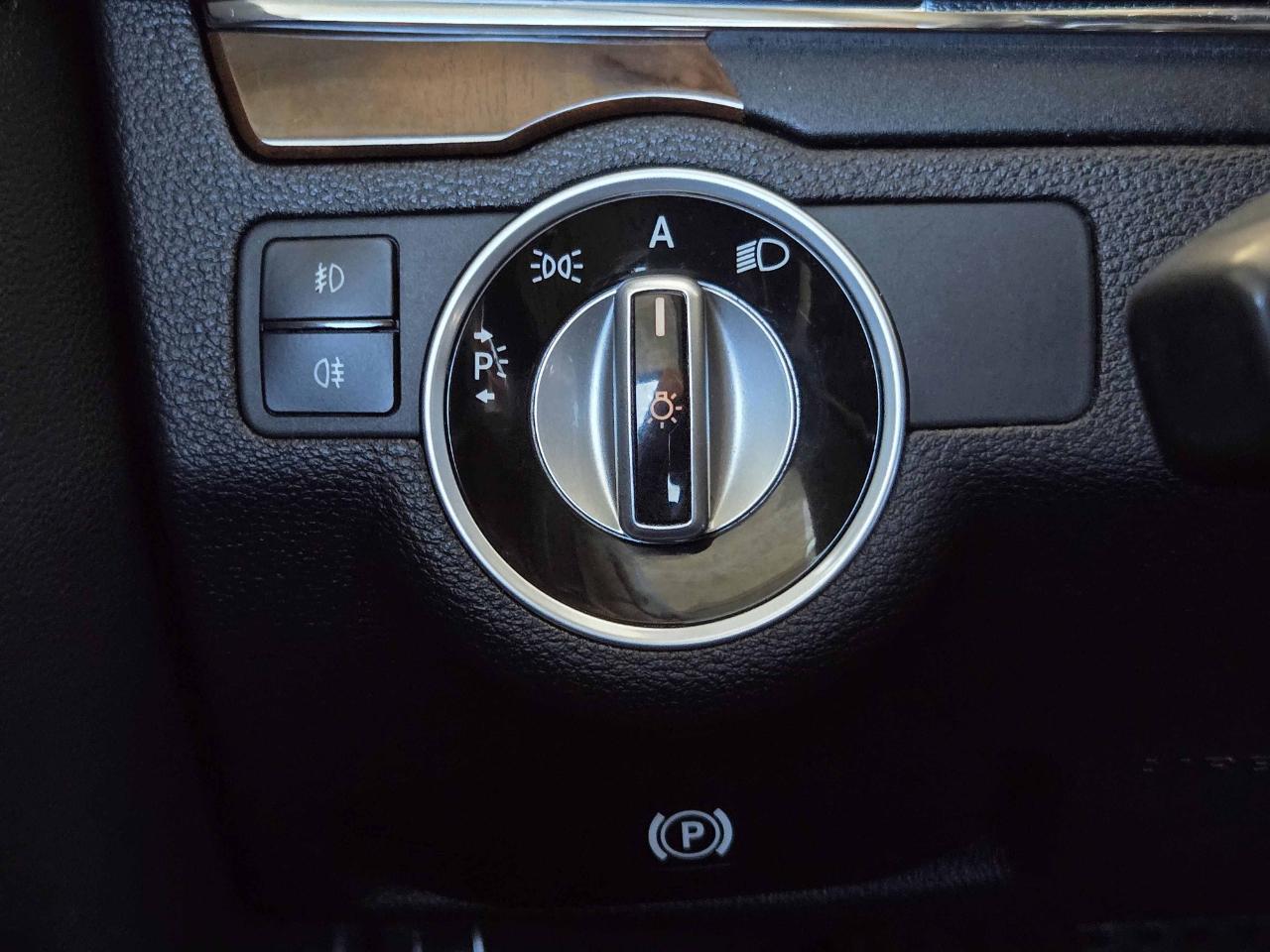 Mercedes-Benz E-Class  2011