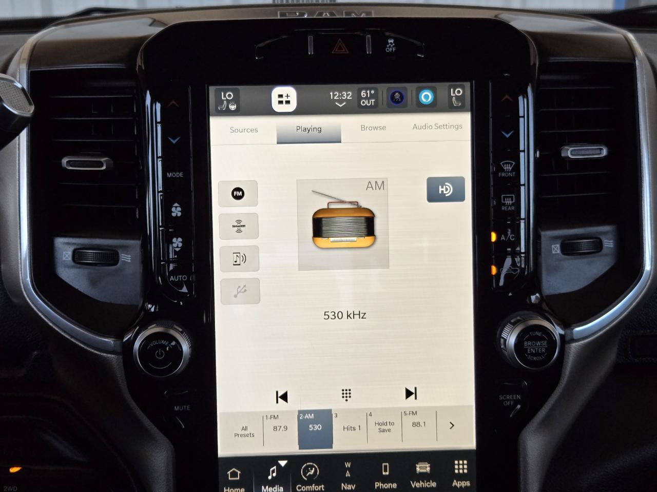 RAM 3500 Laramie Mega Cab 4WD 2022