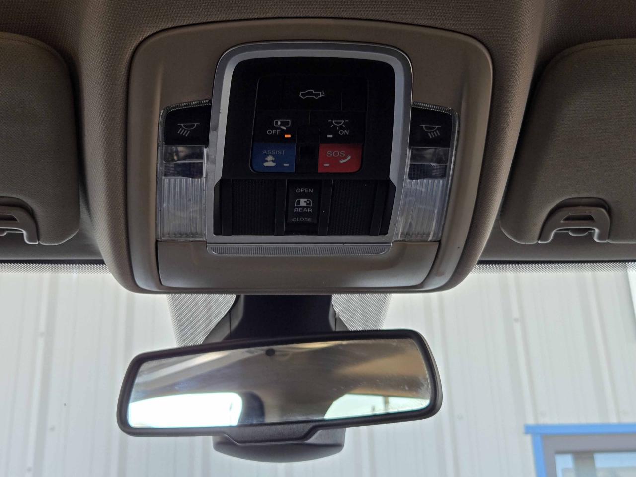 RAM 3500 Laramie Mega Cab 4WD 2022