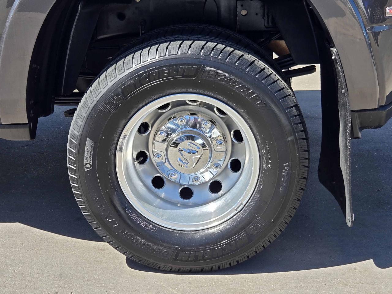 RAM 3500 Laramie Mega Cab 4WD 2022