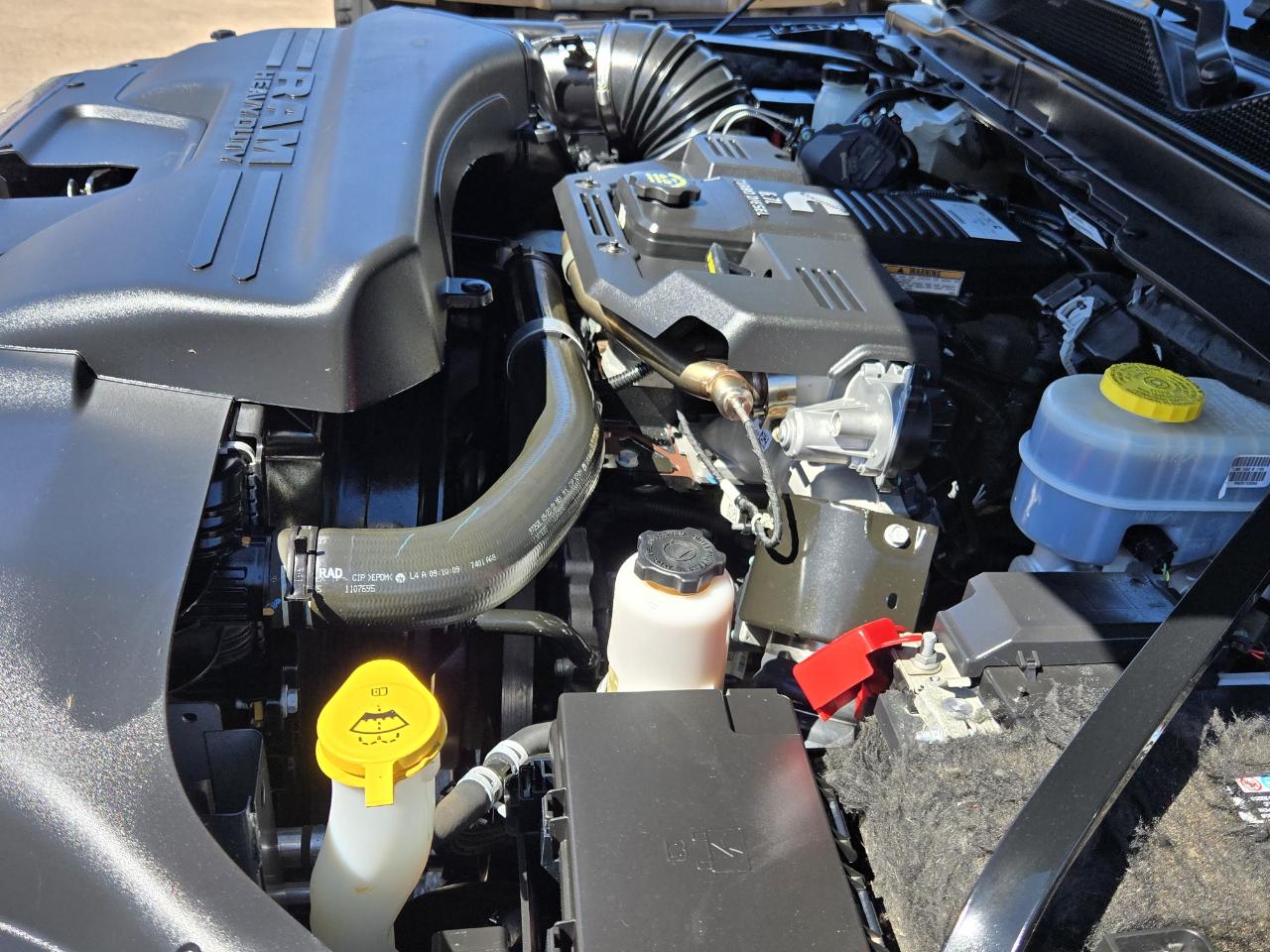 RAM 3500 Laramie Mega Cab 4WD 2022